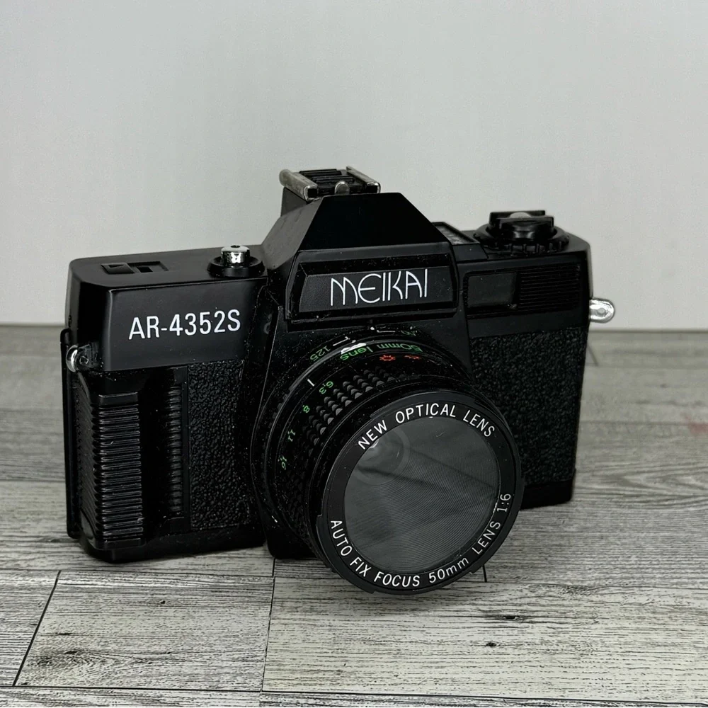 Vintage Meikai AR-4352S 35mm film camera